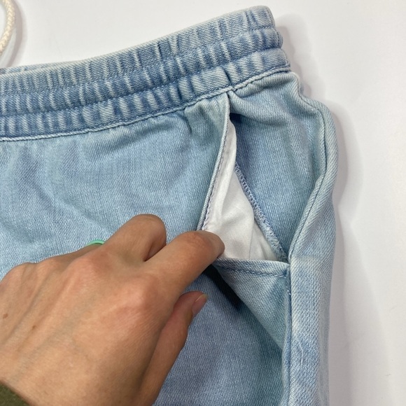 Aerie Chambray Raw Hem Drawstring Stretch Waist Shorts Medium NWT - Picture 8 of 8